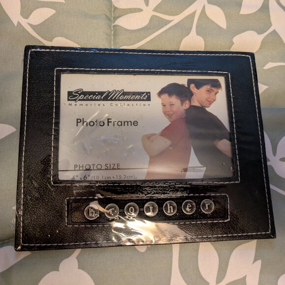~NWT Brother Frame - Picture 2 of 4